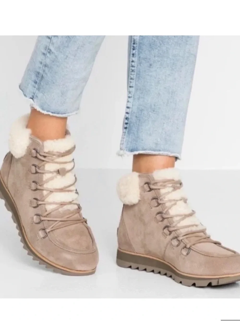SOREL Harlow Lace Cozy Suede Winter Boots Genuine Shearling Collar/Tongue Size 6